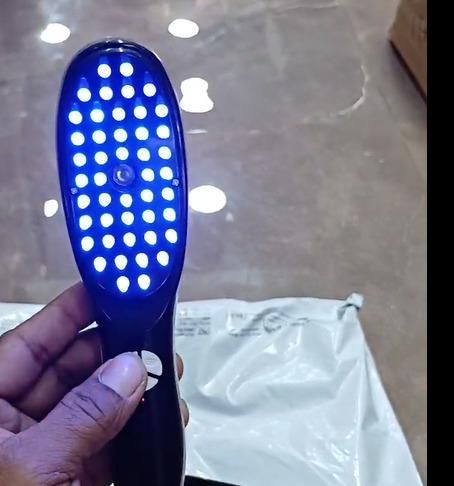 Scalp Massage Comb with oil sprayer